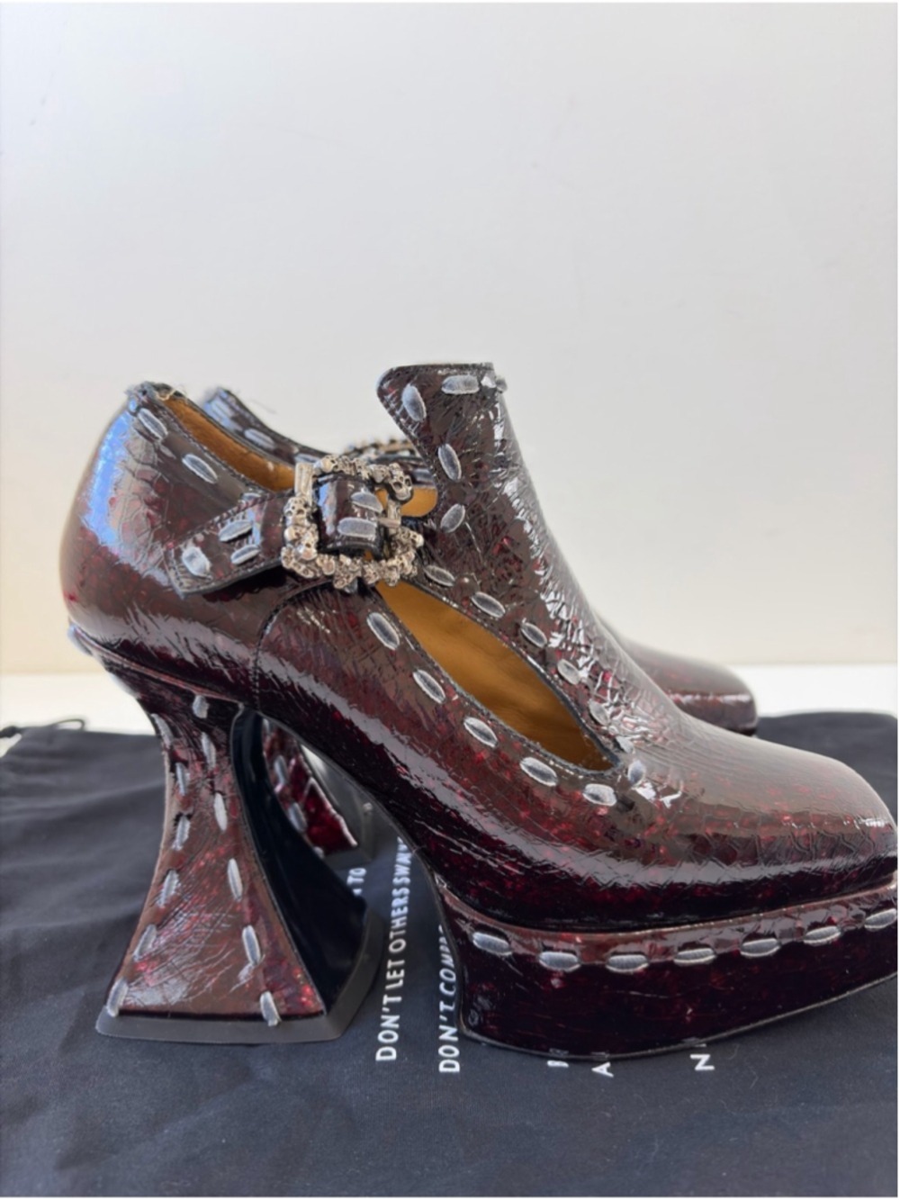 John Fluevog MEGA MUNSTER CLIQUE PLATFORM T-STRAP HEEL size 9 - Picture 2 of 11